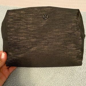 Lululemon All Your Small Things Pouch 4L